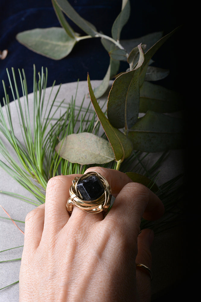 Anillo chakra ring turmalina negra